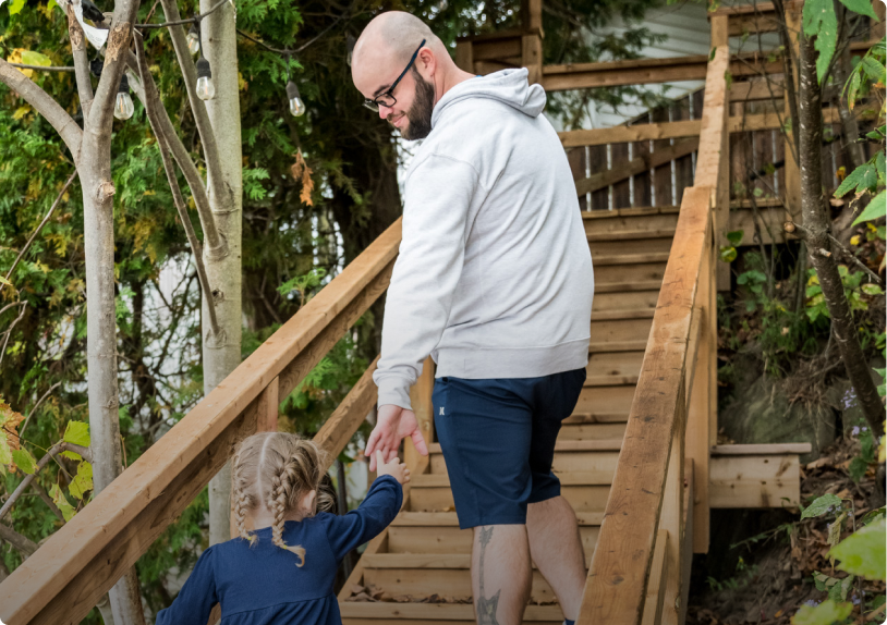 Families of Military Personnel, Veterans, and Public Safety Personnel are the Strength beside the uniform, doing their part toensure the safety and security of Canada, at home and abroad.